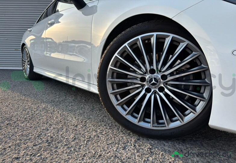 Mercedes CLA-class White