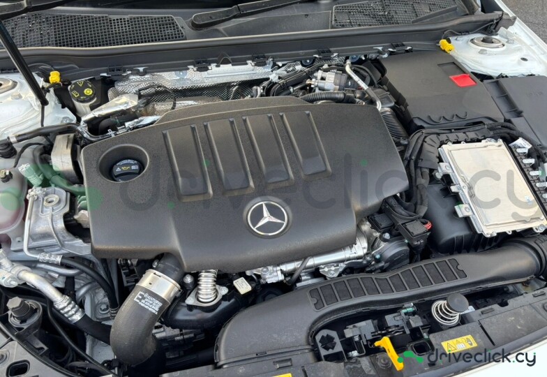 Mercedes CLA-class White