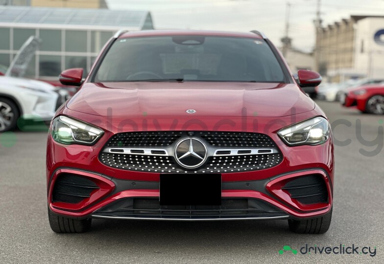 Mercedes CLA-class Red