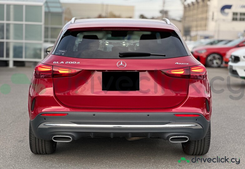 Mercedes CLA-class Red