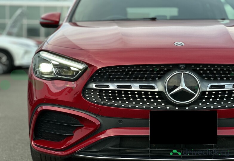 Mercedes CLA-class Red