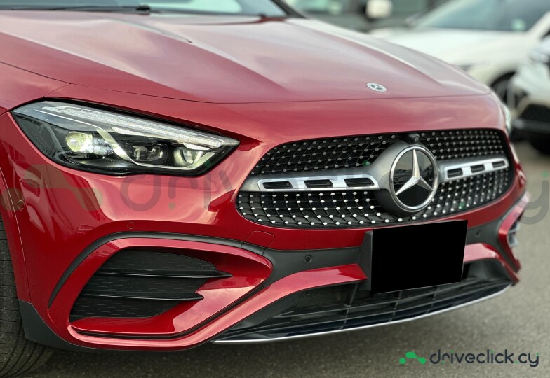 Mercedes CLA-class Red