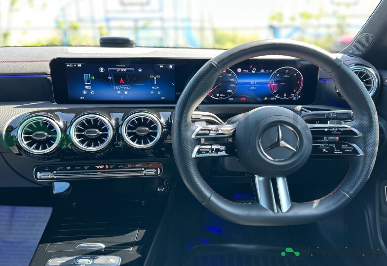 Mercedes CLA-class Blue