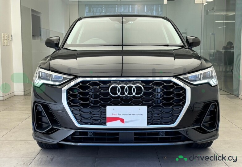 Audi Q3 Sportback Черный