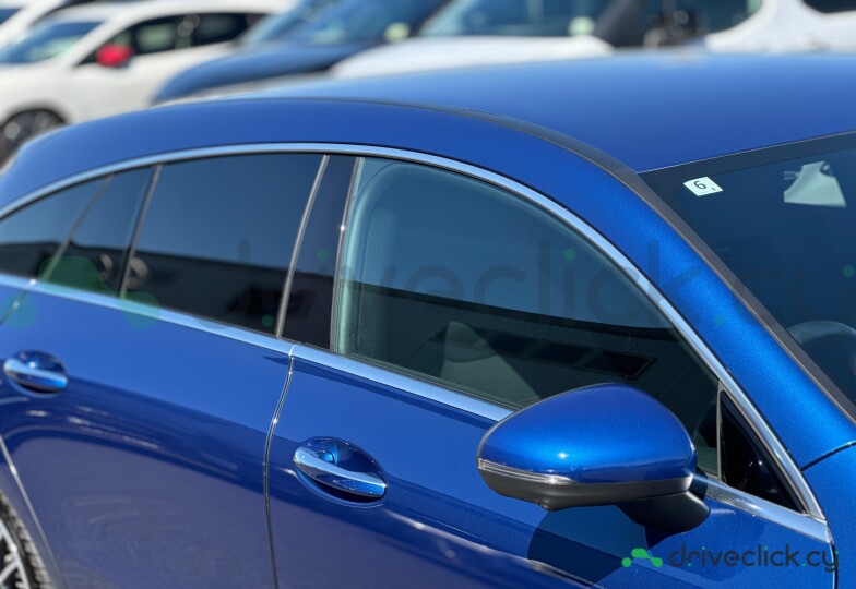 Mercedes CLA-class Blue