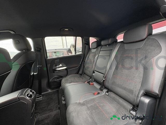 Mercedes EQB Серый