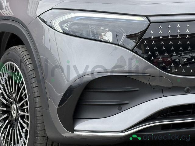 Mercedes EQB Серый