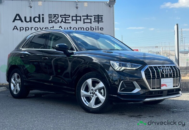 Audi Q3 Black