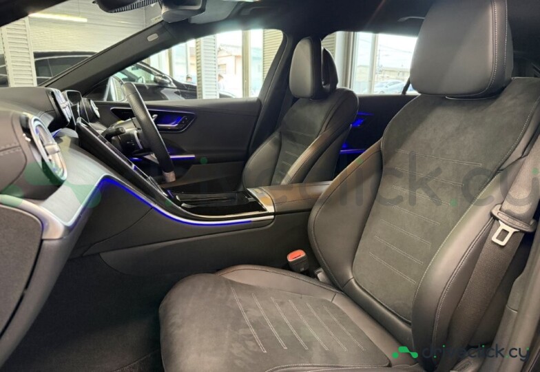 Mercedes C-class Black