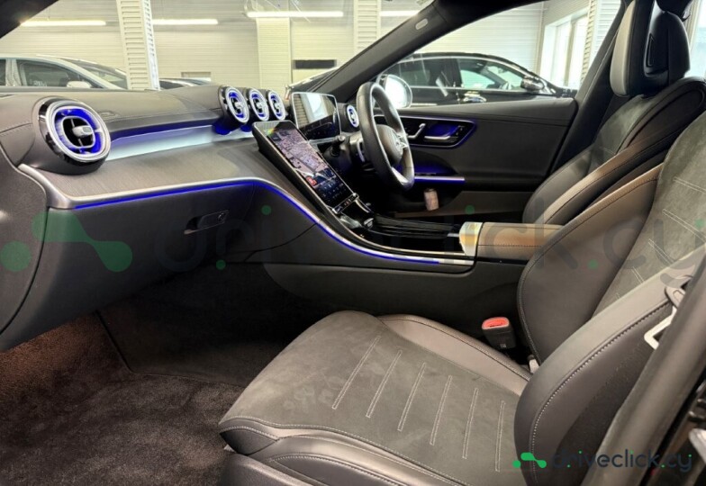 Mercedes C-class Black