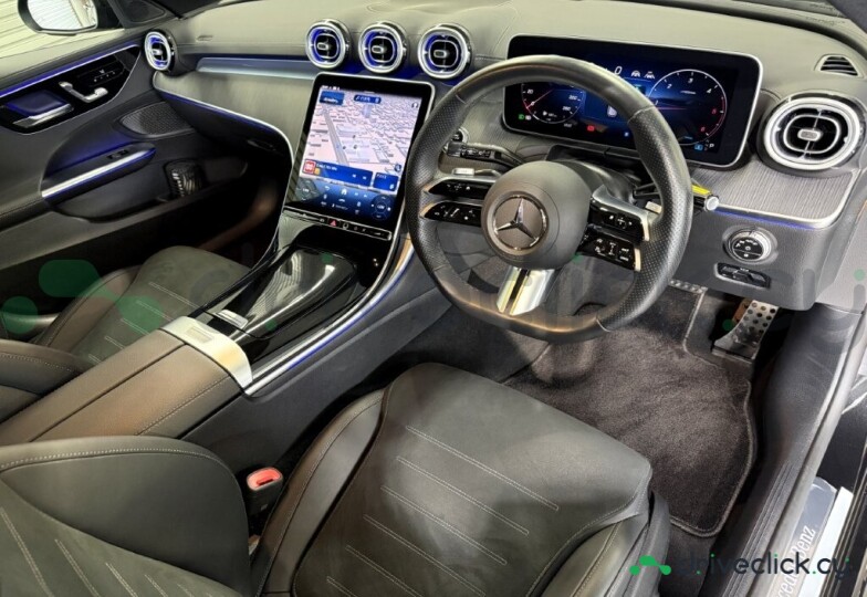 Mercedes C-class Black