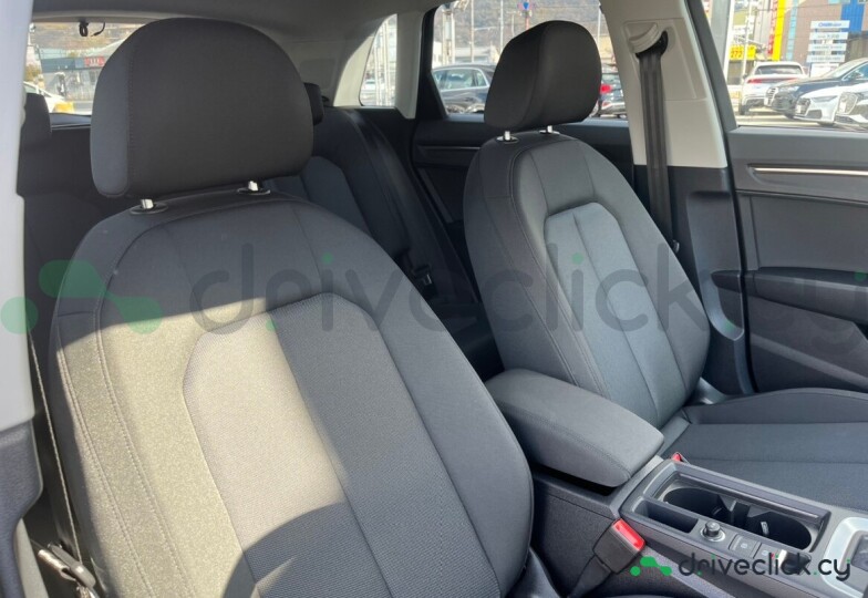Audi Q3 Black