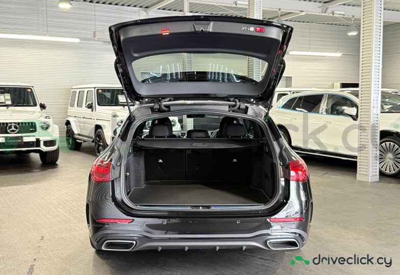 Mercedes C-class Black