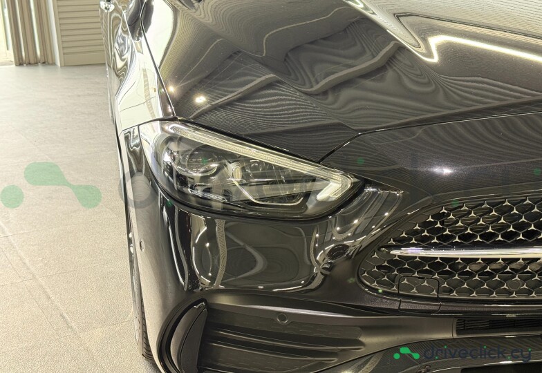 Mercedes C-class Black