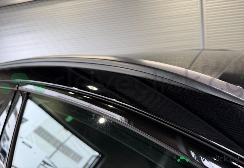 Mercedes C-class Black
