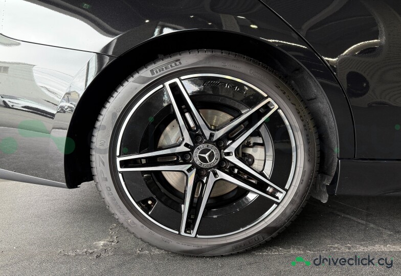 Mercedes C-class Black