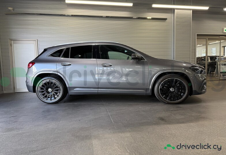 Mercedes GLA-class Grey