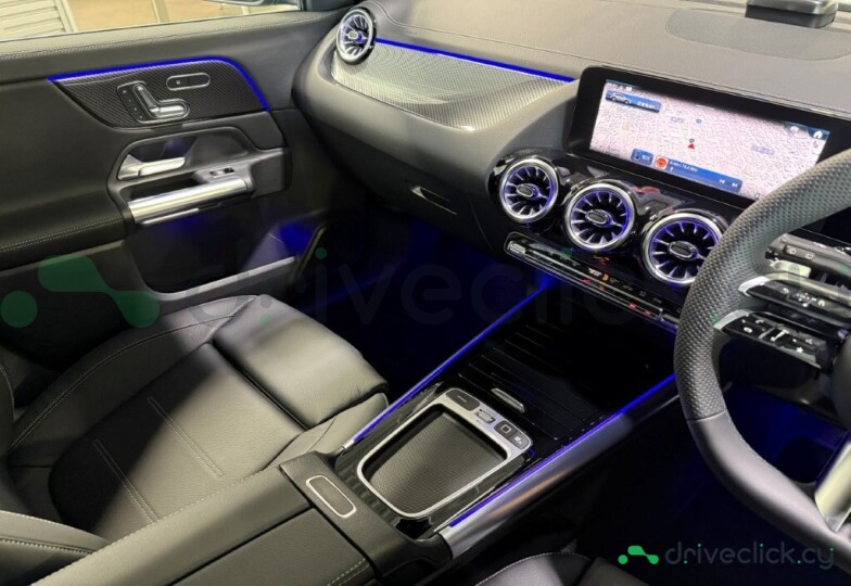 Mercedes GLA-class Grey