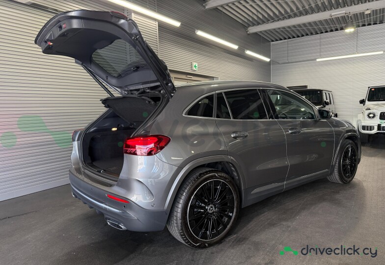 Mercedes GLA-class Grey