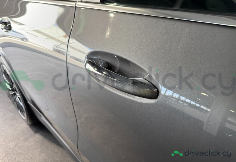 Mercedes GLA-class Grey