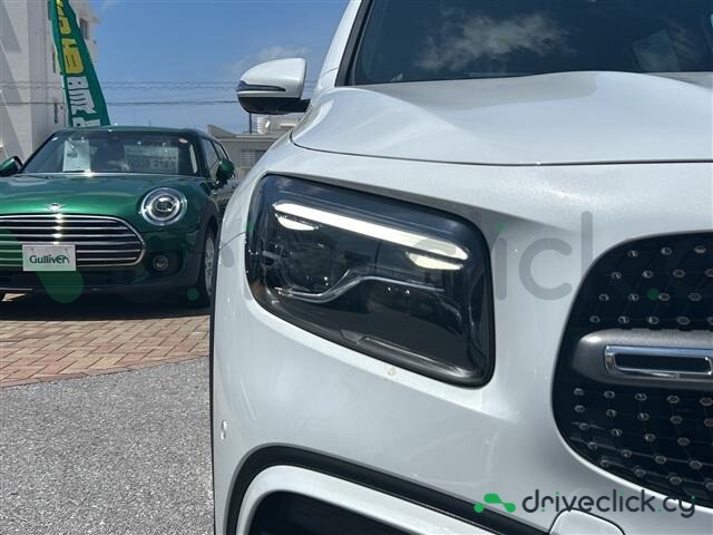 Mercedes GLB-class White