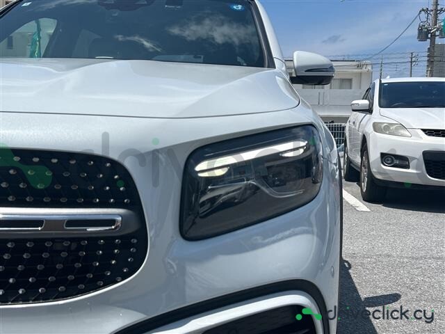 Mercedes GLB-class White