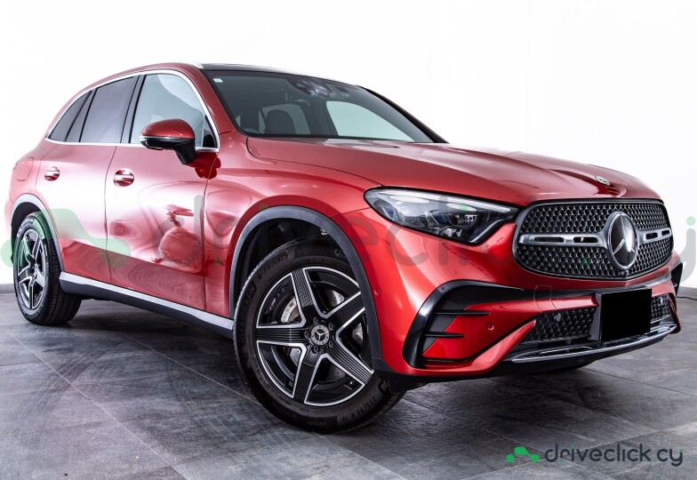 Mercedes GLC-class Красный