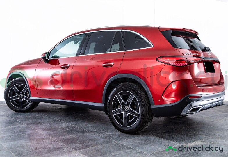 Mercedes GLC-class Красный