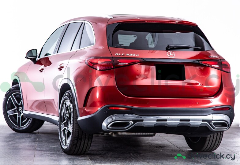 Mercedes GLC-class Красный