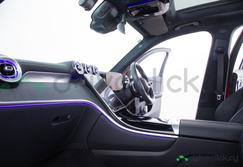 Mercedes GLC-class Красный