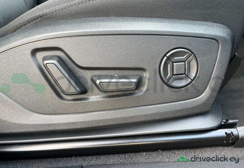 Audi Q3 Black