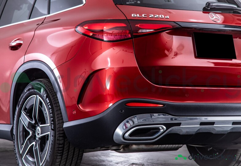 Mercedes GLC-class Красный