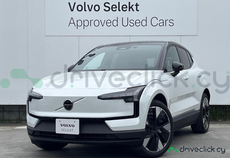Volvo EX30 Белый