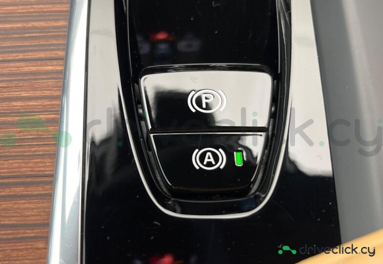 Volvo V60 Black