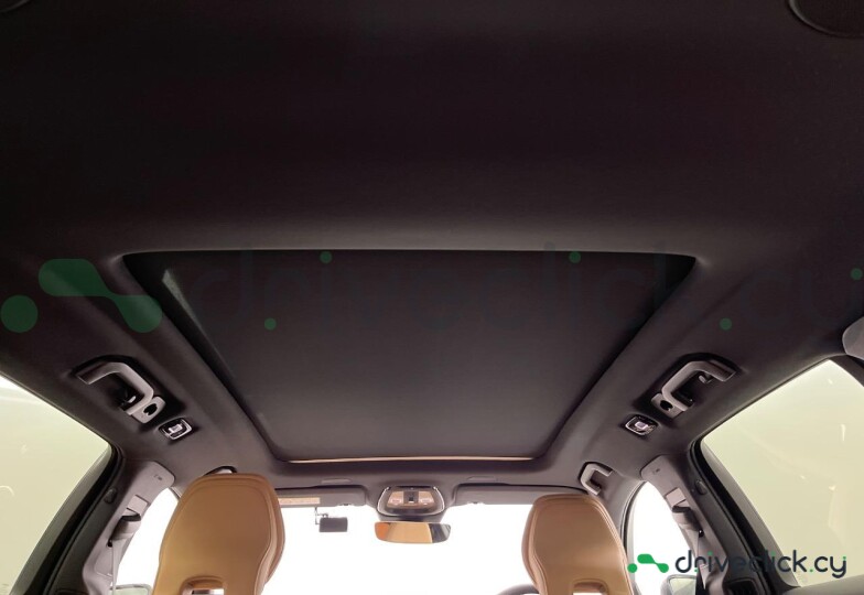 Volvo V60 Black