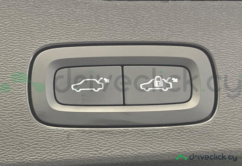 Volvo V60 Black