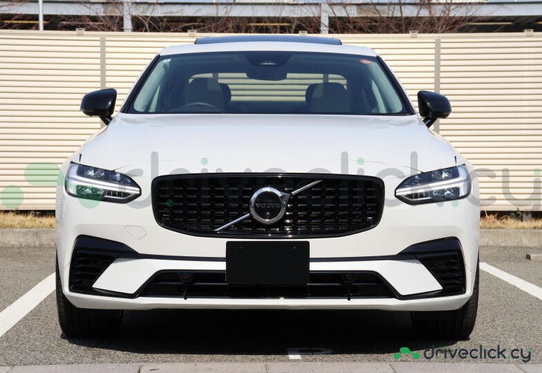Volvo S90 White