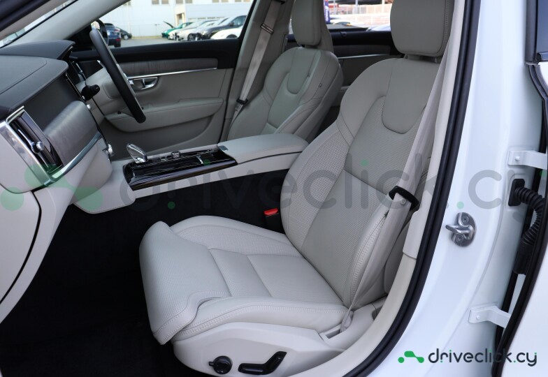 Volvo S90 White
