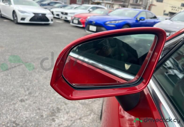 Volvo V60 Red