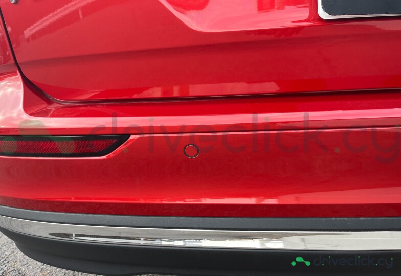Volvo V60 Red