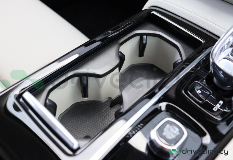 Volvo S90 White