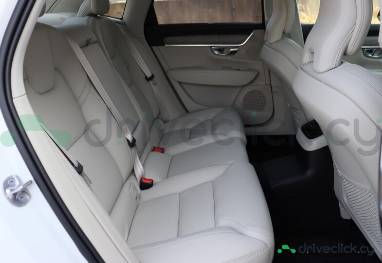 Volvo S90 White