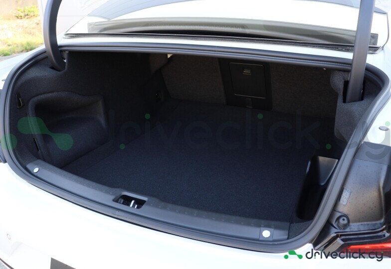 Volvo S90 White