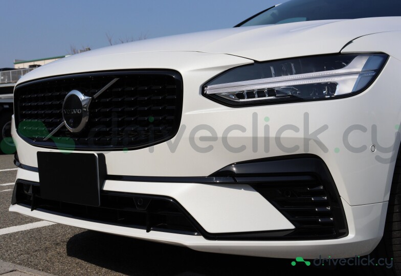 Volvo S90 White