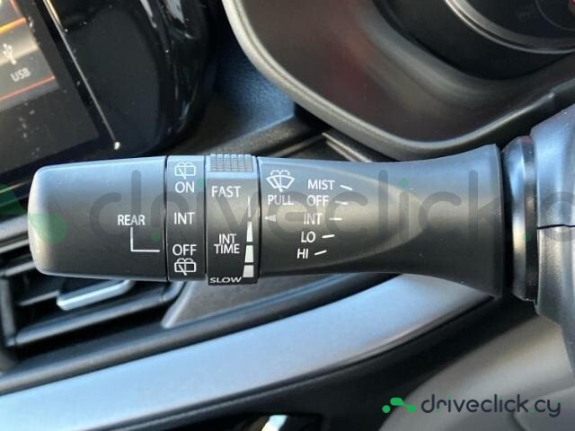 Suzuki Swift Серый