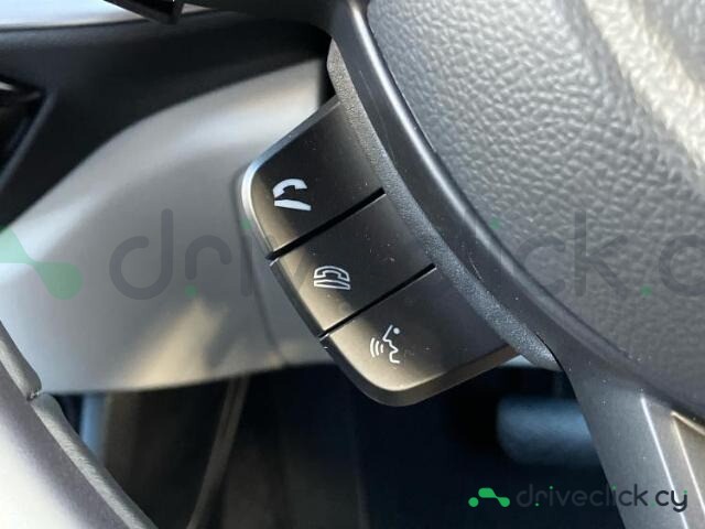 Suzuki Swift Серый