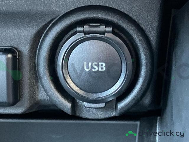 Suzuki Swift Серый