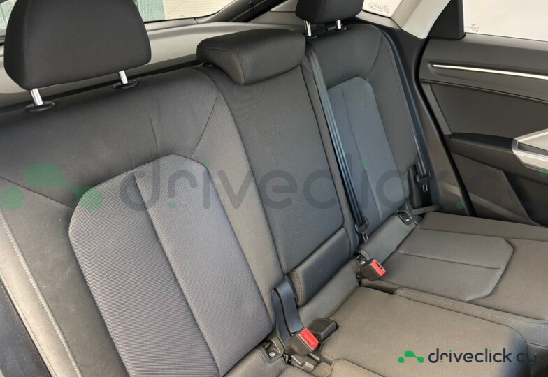Audi Q3 Sportback Черный