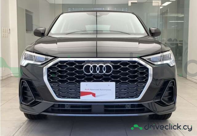 Audi Q3 Sportback Черный