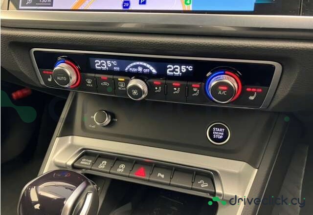 Audi Q3 Sportback Черный